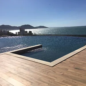 Apartamento Design Com Piscina E Vista Espetacular Florianópolis